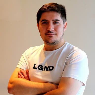 Mustafa, Founder, Elselab
